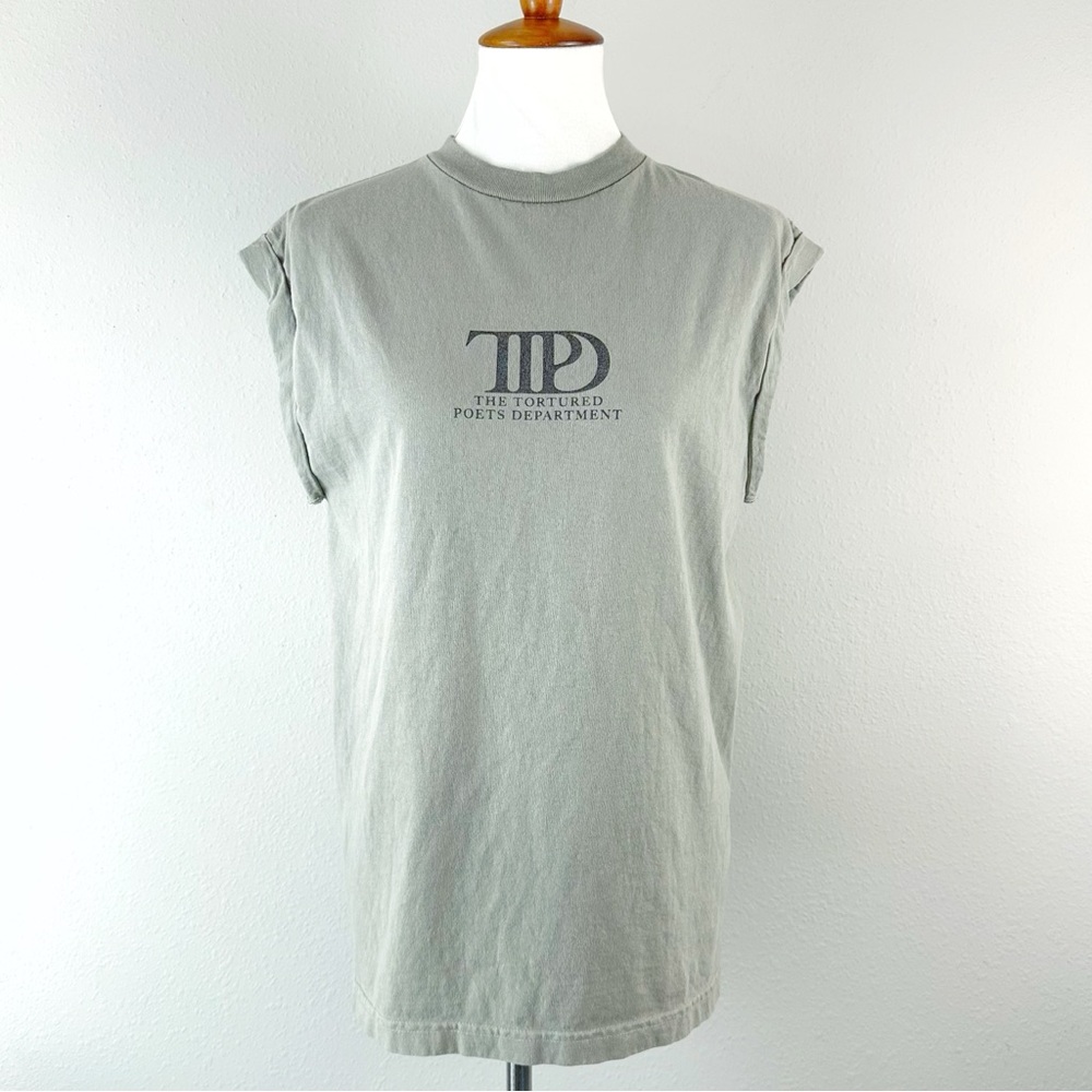 Taylor Swift I Chose This Cyclone With You Shirt Medium Short Sleeve Taupe